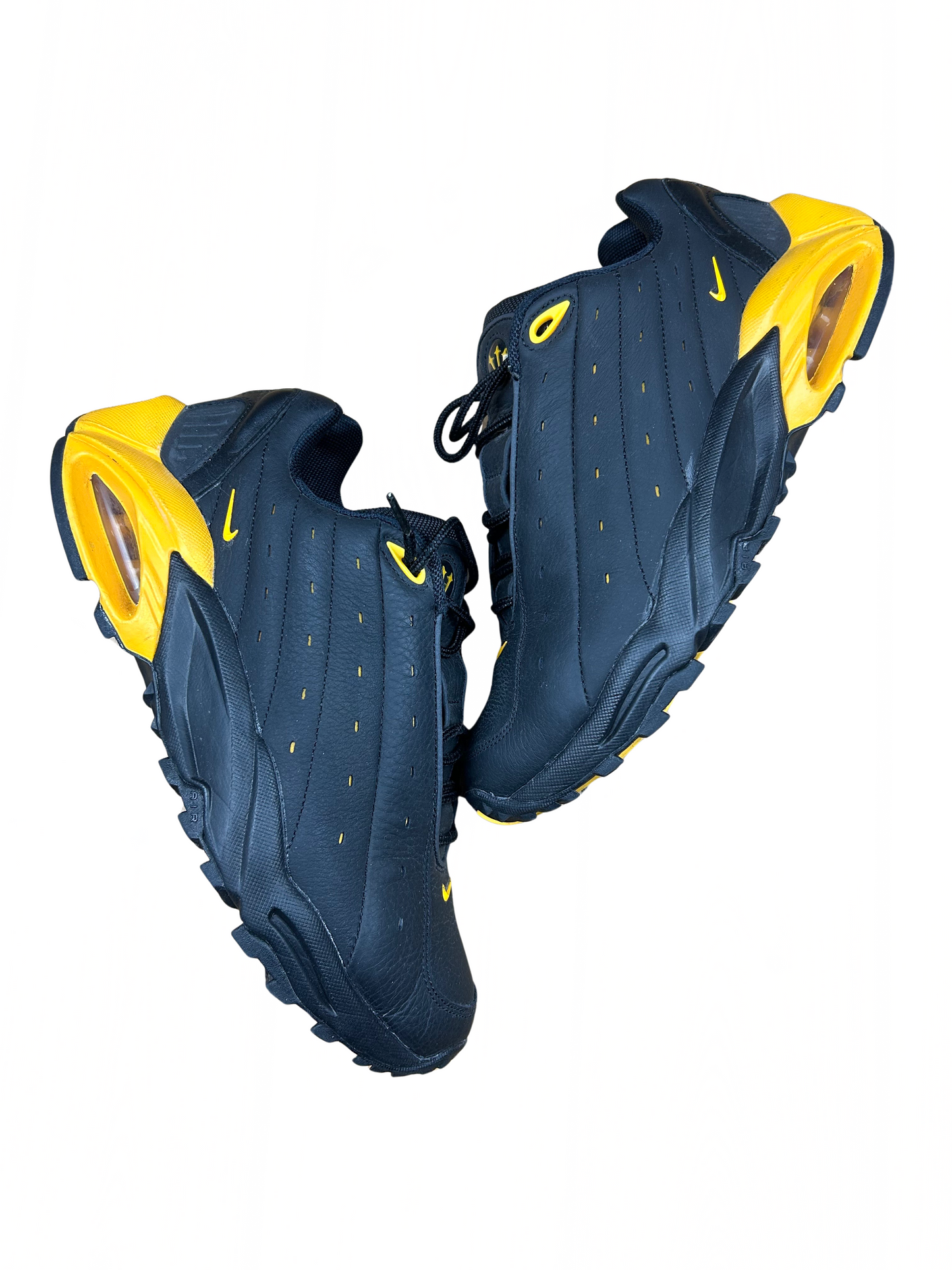 (42,5/9) Nike Nocta Hot Step Air Terra “Black University Gold