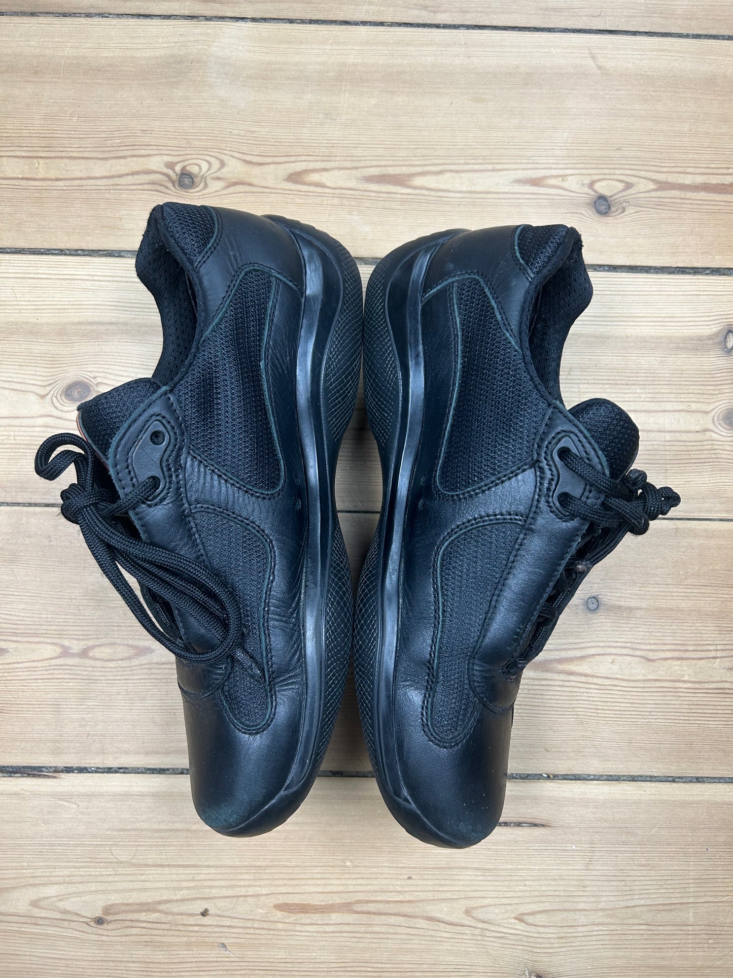 (41 / 5,5) Vintage Prada America’s Cup