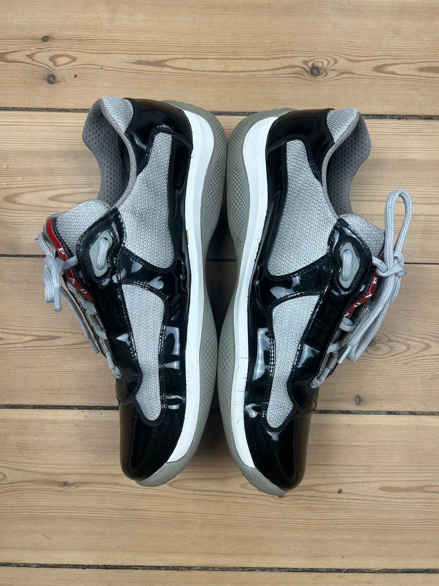 (44.5 / 8.5) Vintage Prada America's Cup