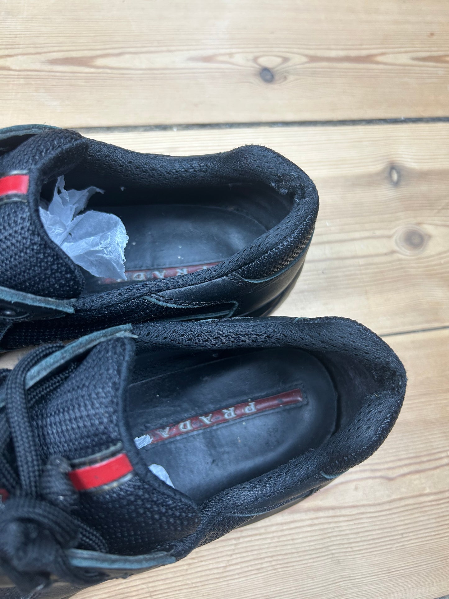 (41 / 5,5) Vintage Prada America’s Cup