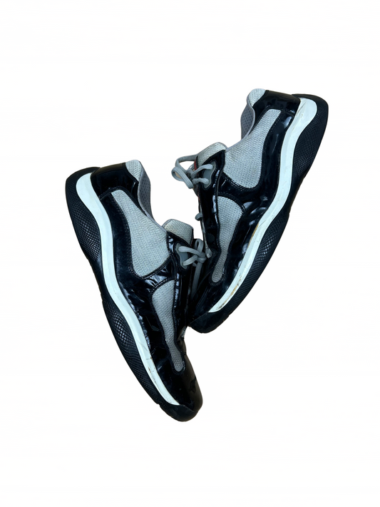 (46 / 10) Vintage Prada America’s Cup Black Satin