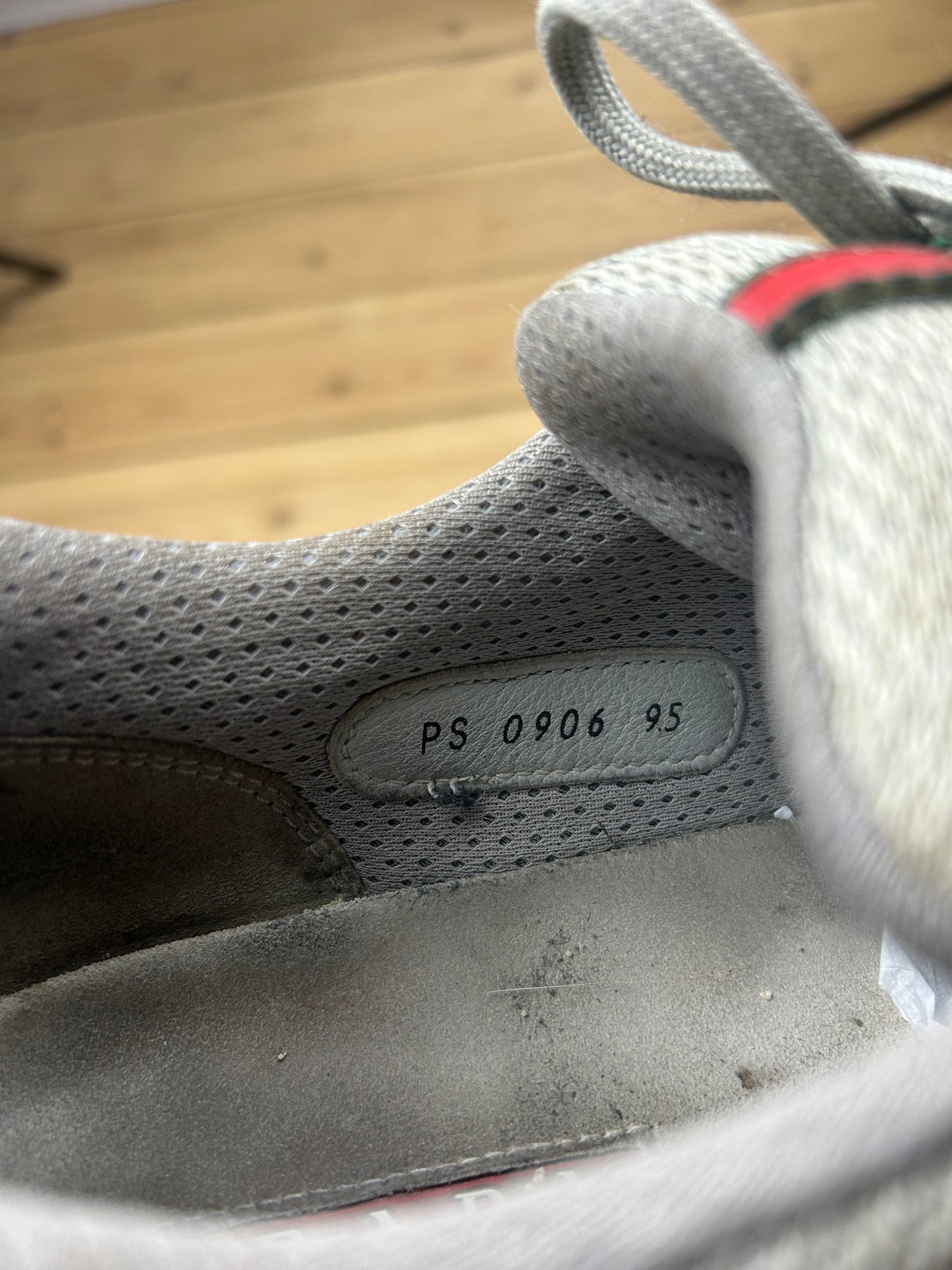 (45,5 / 9,5) Vintage Prada America’s Cup Green Mango