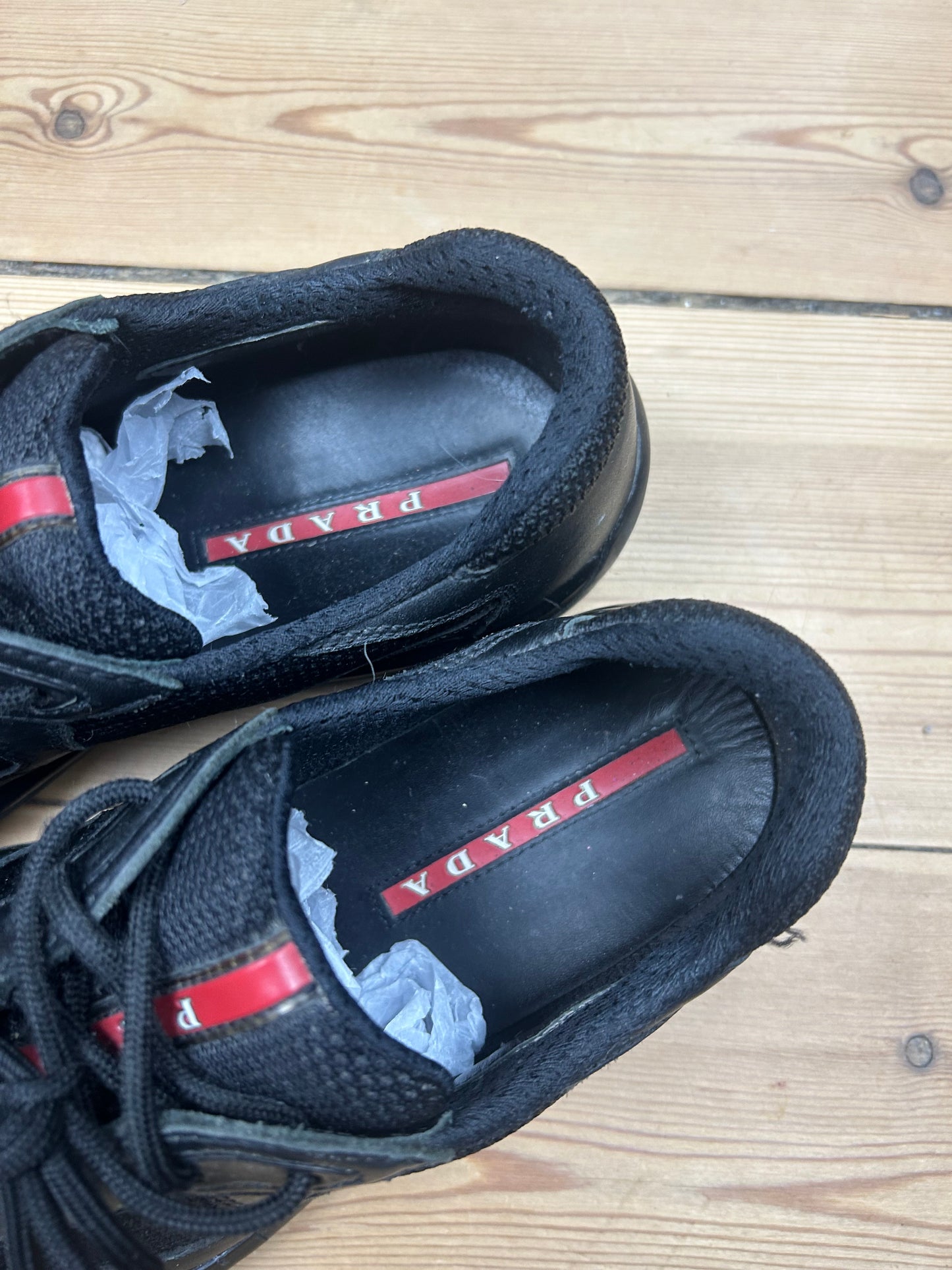 (40,5 / 39) Vintage Prada America’s Cup