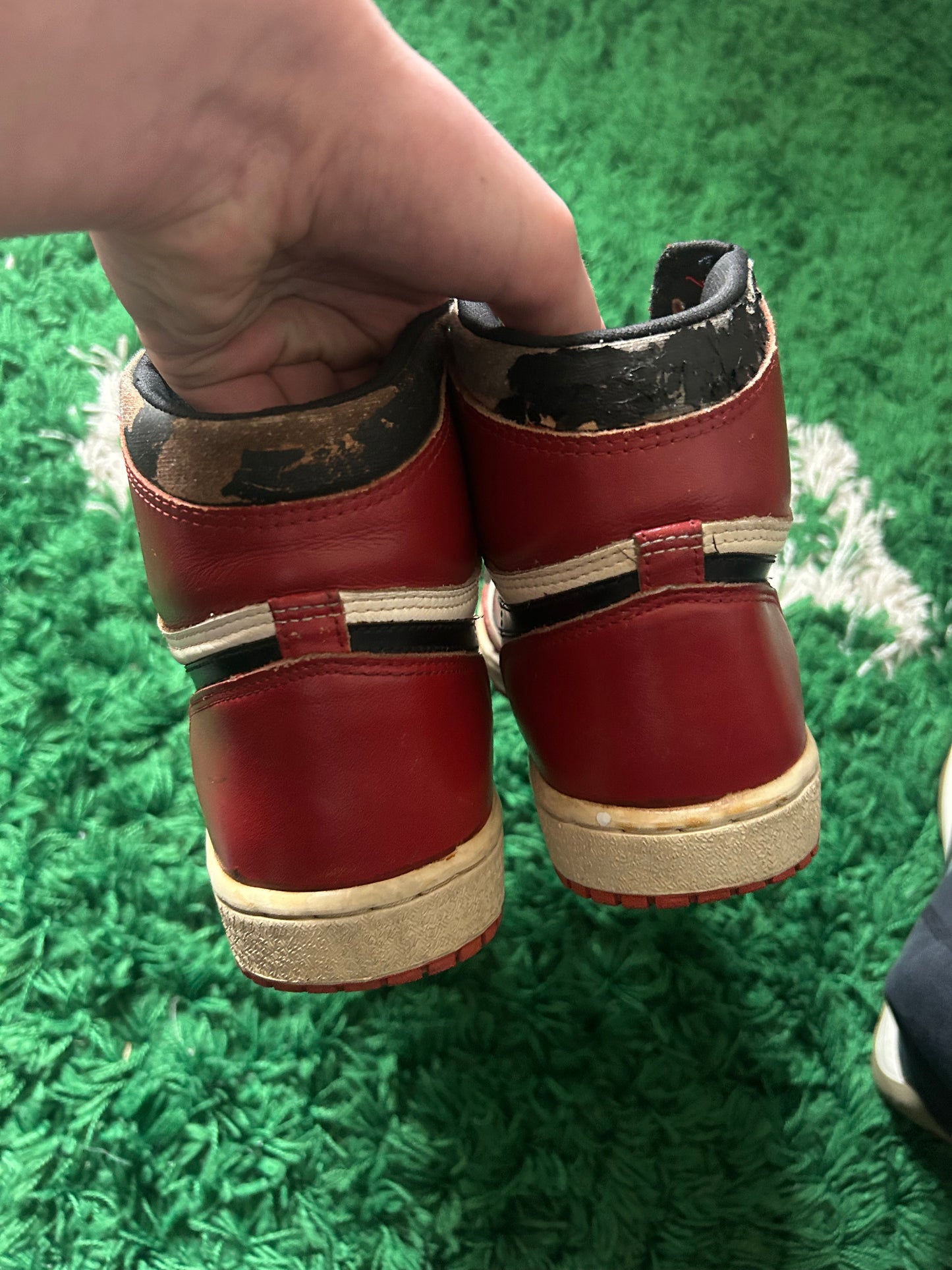 Jordan 1 OG 1985 Chicago
